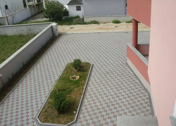 Vladimir Apartman *