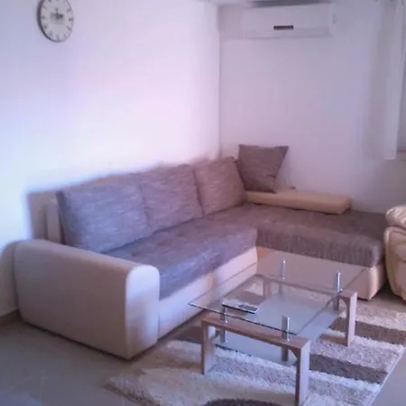 Vladimir Apartment