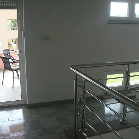 Apartment Vladimir Privlaka (Zadar)