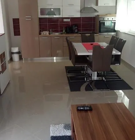 Vladimir Apartment